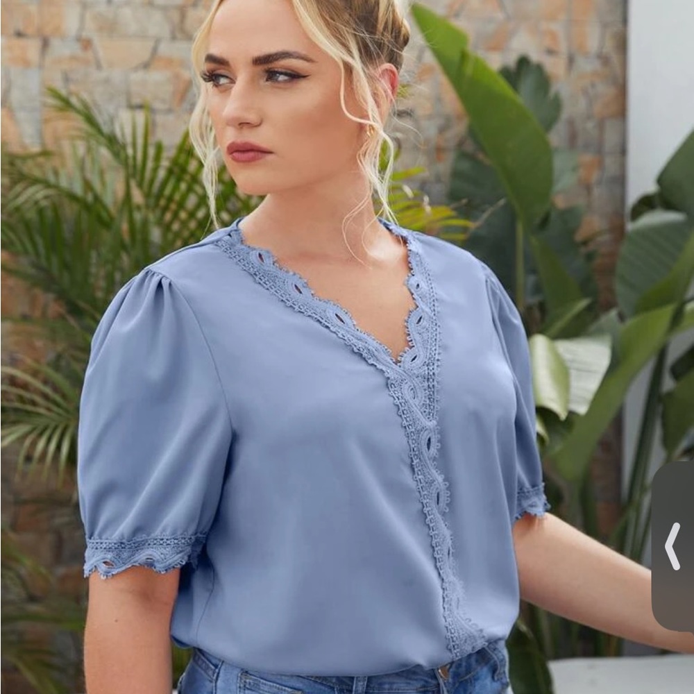 Plus Solid Guipure Lace Panel Blouse size 16